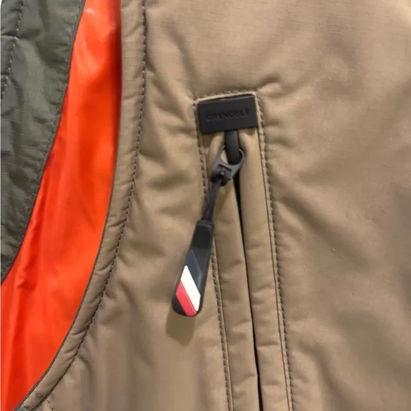 Mocler Grenoble Green and Tan Quilted Vest - Picture 8 of 8